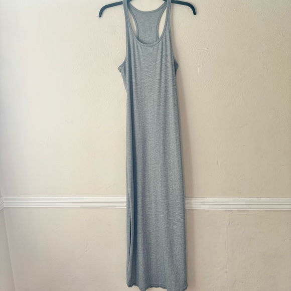 Lululemon Heathered Gray Refresh II Maxi Dress - Picture 2 of 6